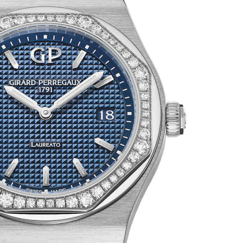 detail Girard-Perregaux Laureato 80189D11A431-11A