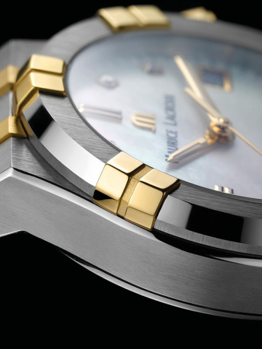 detail Maurice Lacroix Aikon Automatic 35mm AI6006-PVY13-170-1