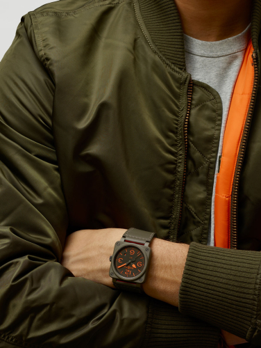 detail Bell & Ross BR 03-92 MA-1 BR0392-KAO-CE/SCA