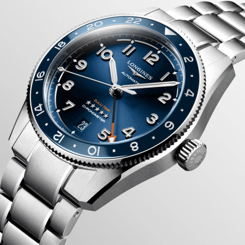 detail Longines Spirit Zulu Time L3.802.4.93.6