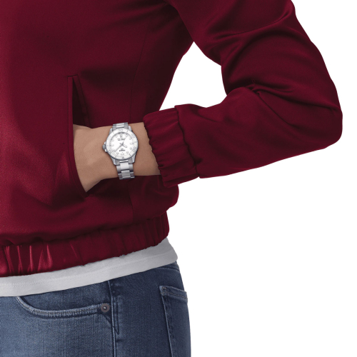 detail Tissot Seastar 1000 36mm T120.210.11.011.00