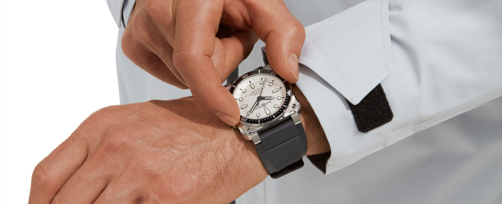 detail Bell & Ross BR03-92 Diver White BR0392-D-WH-ST/SRB