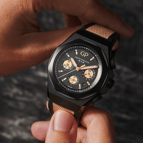 detail Girard-Perregaux Laureato Absolute Gold Fever 81060-21-492-FH3A