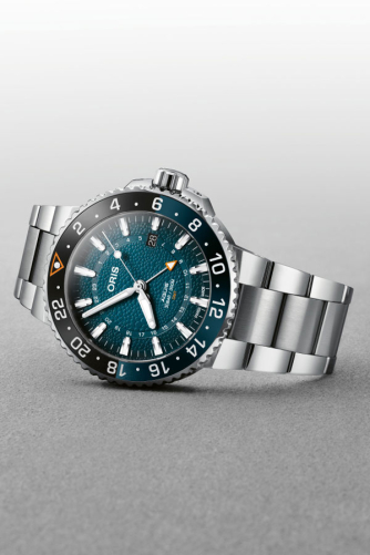 detail Oris aquis Whale Shark Limited Edition 01 798 7754 4175-Set