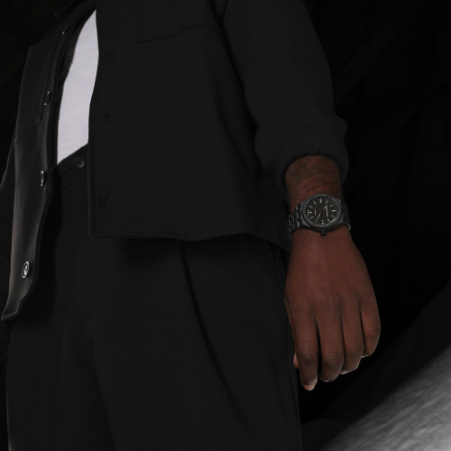 detail Maurice Lacoix Aikon Automatic Ceramic 42mm AI6008-CRM22-330-2