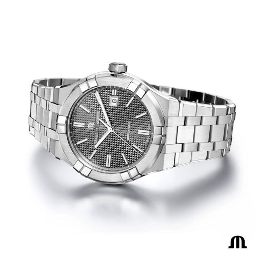 detail Maurice Lacroix Aikon Automatic 42mm AI6008-SS00F-230-A