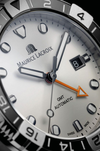 detail Maurice Lacroix Aikon Venturer GMT AI6158-SS002-130-1