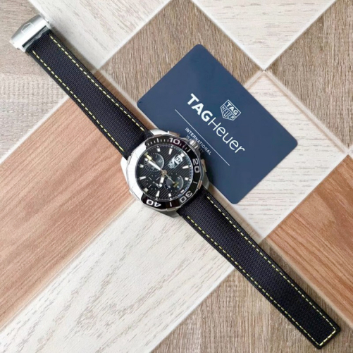 detail Tag Heuer Aquaracer CAY211A.FC6361