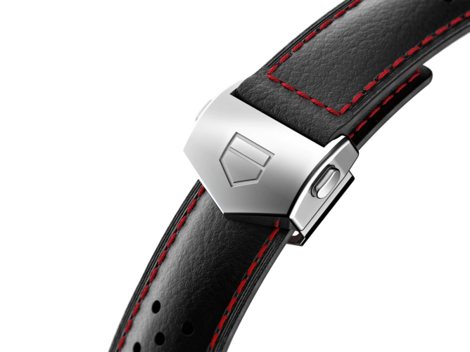 detail Tag Heuer Carrera Calibre 16 CBM2110.FC6454