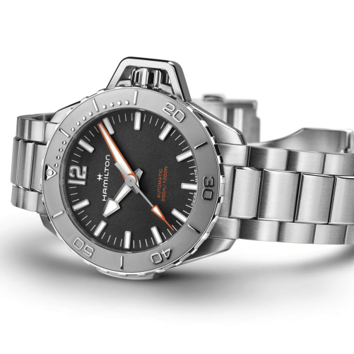 detail Hamilton Khaki Navy Frogman Auto H77485130