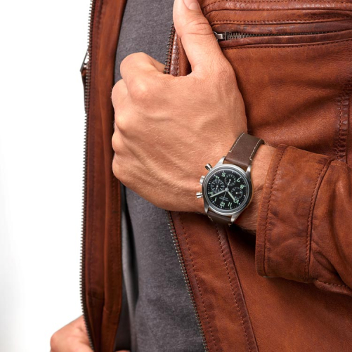 detail Longines Heritage Aviation BigEye L2.816.4.53.2
