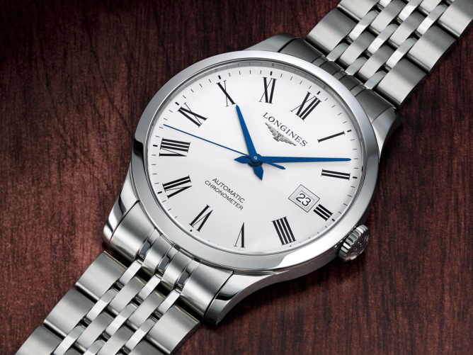 detail Longines Record L2.821.4.11.6