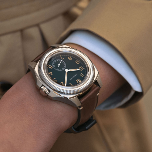 detail Longines Pilot Majetek L2.838.4.53.9