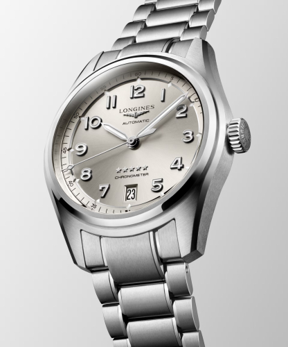 detail Longines Spirit L3.410.4.63.6