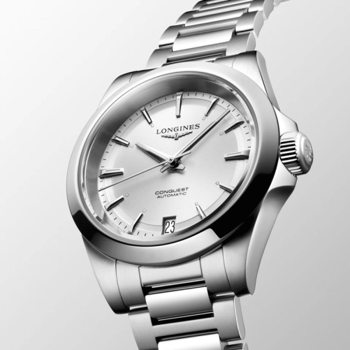 detail Longines Conquest L3.430.4.72.6