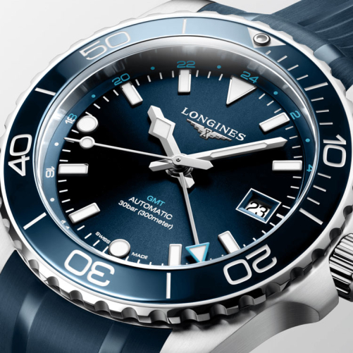 detail Longines HydroConquest GMT L3.790.4.96.9