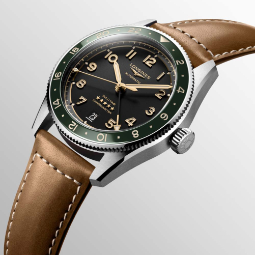 detail Longines Spirit Zulu Time L3.802.4.63.2