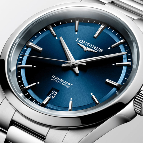 detail Longines Conquest L3.830.4.92.6