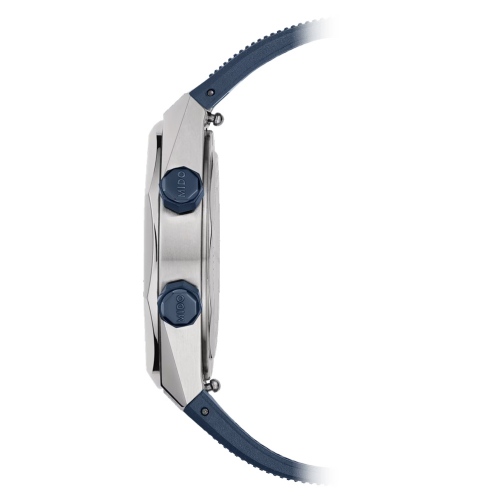 detail Mido Multifort 8 Two Crowns M047.507.17.041.00