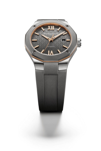 detail Baume & Mercier Riviera M0A10660