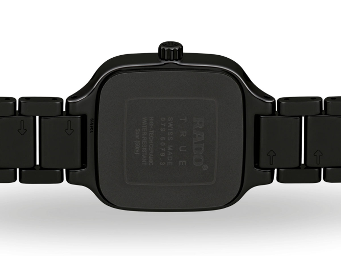 detail Rado True Square Diamonds R27080722