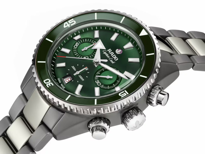 detail Rado Captain Cook High-Tech Ceramic Automatic Chronograph R32189313