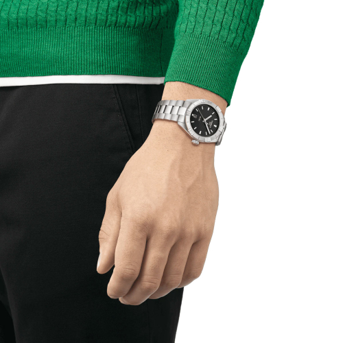 detail Tissot PR 100 Sport Gent T101.610.11.051.00