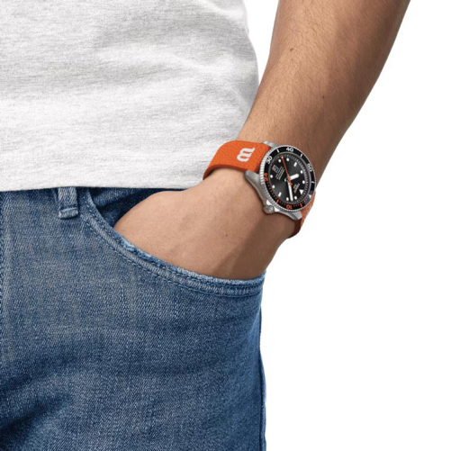 detail Tissot Seastar Wilson WNBA T120.807.17.051.00