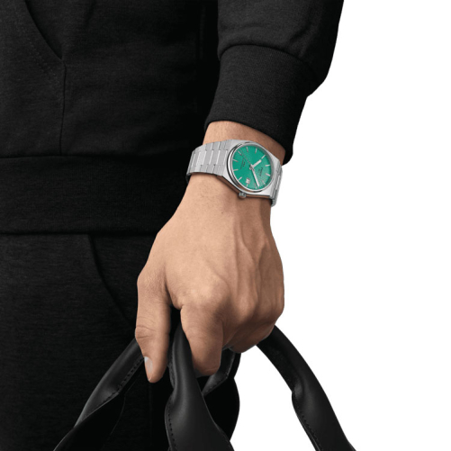 detail Tissot PRX Powermatic 80 40mm T137.407.11.091.01
