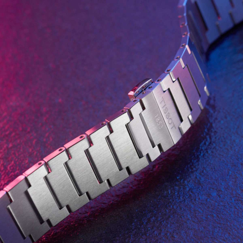 detail Tissot PRX T137.410.11.031.00