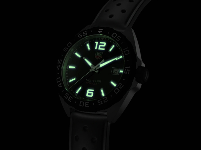 detail Tag Heuer Formula 1 WAZ1110.FT8023