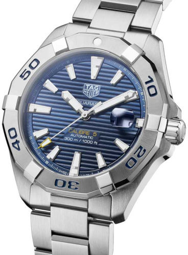 detail Tag Heuer Aquaracer WBD2112.BA0928