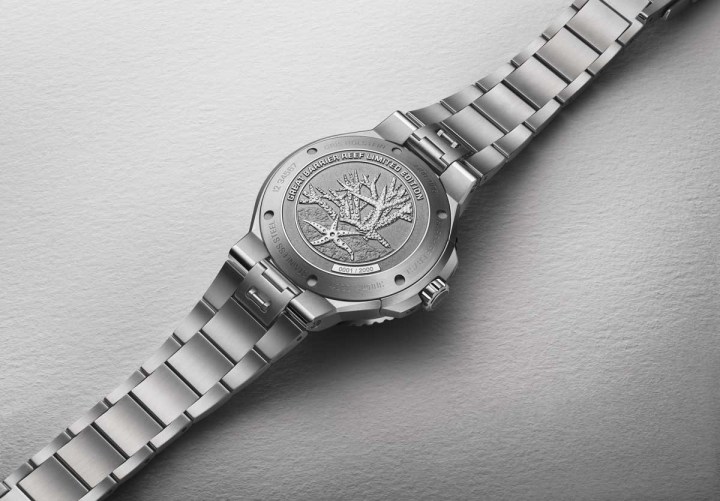 detail Oris Aquis Great Barrier Reef Limited Edition 01 400 7790 4185-Set