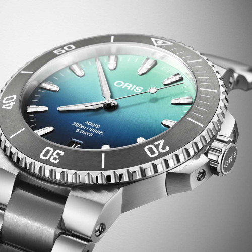 detail Oris Aquis Great Barrier Reef Limited Edition 01 400 7790 4185-Set