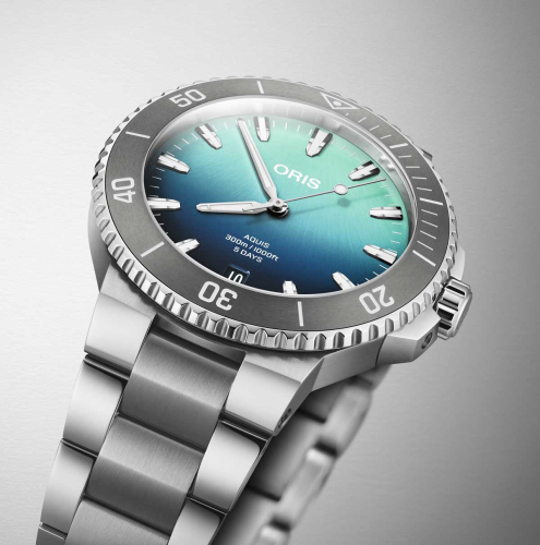 detail Oris Aquis Great Barrier Reef Limited Edition 01 400 7790 4185-Set