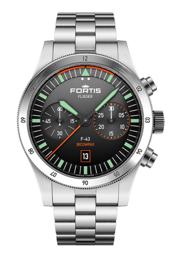 detail Fortis Flieger F-43 Bicompax Original on Block Bracelet F4240004
