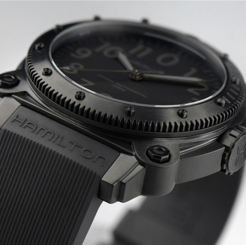 detail Hamilton Khaki Navz BeLOWZERO Auto Titanium H78505330