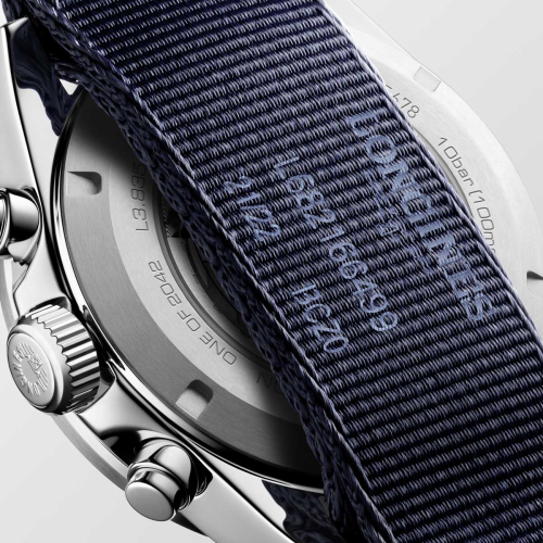 detail Longines Conquest Marco Odermatt L3.835.4.91.2